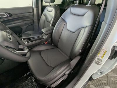 2026 Jeep Compass — photo 12 view