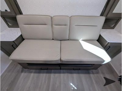 2026 Grand Design Transcend One - Photo 16
