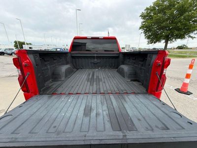 2019 Chevrolet Silverado 1500 — photo 13 view