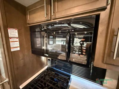 2019 Keystone RV Cougar — photo 12 view