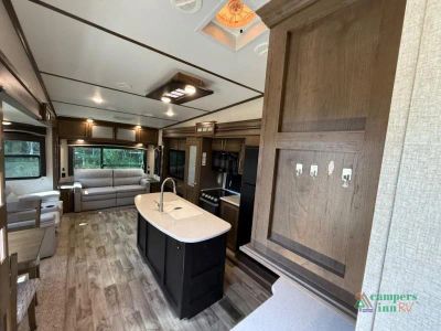 2019 Keystone RV Cougar — side profile view