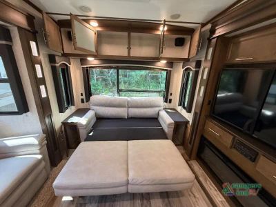 2019 Keystone RV Cougar — photo 19 view