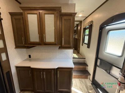 2019 Keystone RV Cougar — photo 25 view