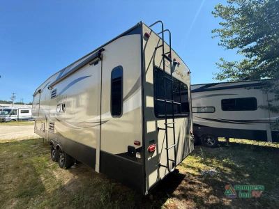 2019 Keystone RV Cougar — photo 7 view