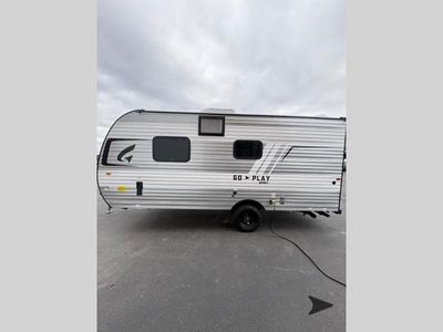 2026 Wayfinder RV Go Play — interior view