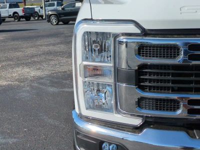 2025 Ford F-250SD — photo 10 view