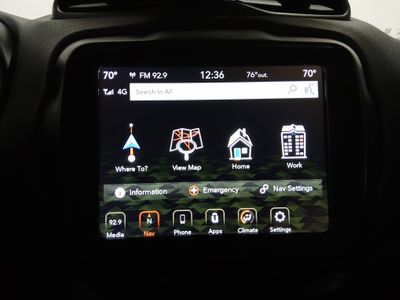 2023 Jeep Renegade - Photo 17
