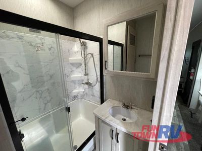 2022 Forest River RV Sandpiper Luxury - Photo 18
