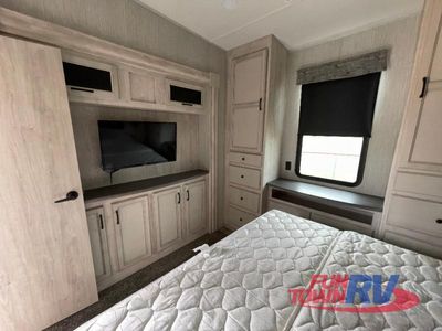 2022 Forest River RV Sandpiper Luxury - Photo 20