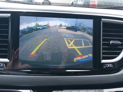 2024 Chrysler Pacifica — photo 23 view