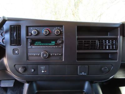 2026 Chevrolet Express 3500 — detail view
