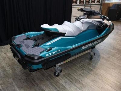 2026 Sea-Doo GTX Limited 325 Teal Metallic - Photo 5