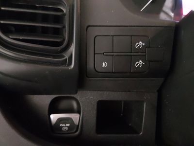 2025 Ram ProMaster Cargo Van — photo 13 view