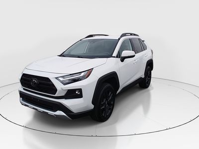 2024 Toyota RAV4 - Photo 3
