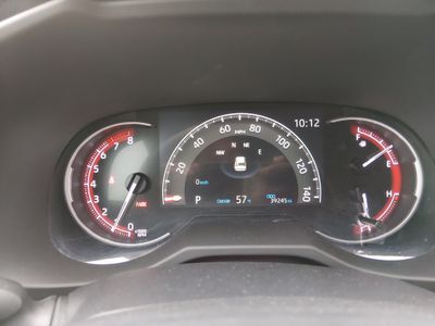 2024 Toyota RAV4 - Photo 14
