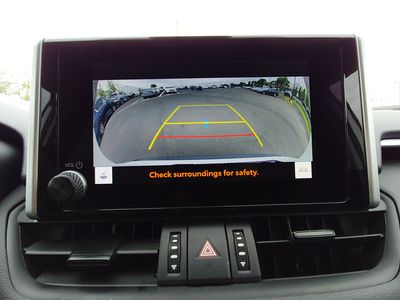 2024 Toyota RAV4 - Photo 16