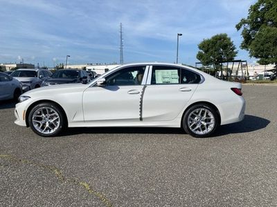 2025 BMW 3 Series - Photo 4