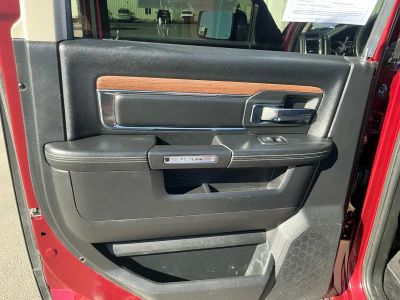 2016 Ram 2500 — photo 16 view