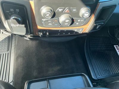 2016 Ram 2500 — photo 12 view