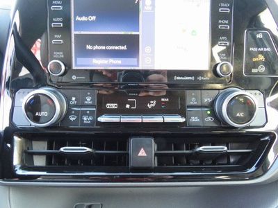 2022 Toyota HIGHLANDER - Photo 30
