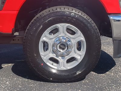 2026 Ford F-250SD - Photo 11
