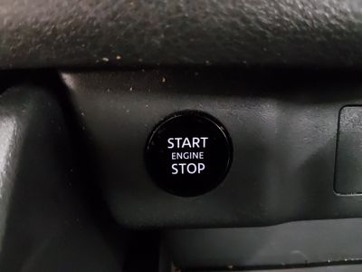 2024 Nissan Rogue — photo 17 view