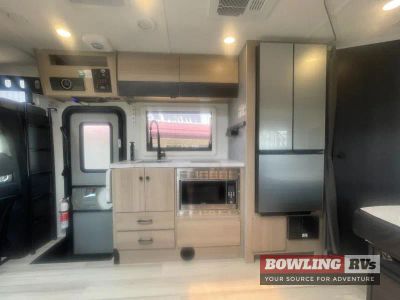 2025 Sunseeker MBS 2400DSB — photo 28 view