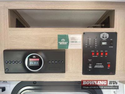 2025 Sunseeker MBS 2400DSB — photo 33 view