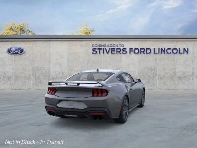 2026 Ford Mustang - Photo 8