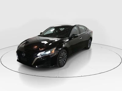 2024 Nissan Altima - Photo 3