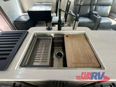 2023 CrossRoads RV Cameo - Photo 19