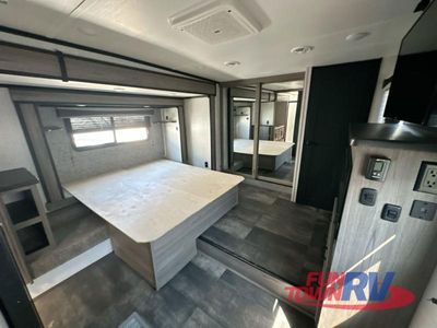 2023 CrossRoads RV Cameo - Photo 37