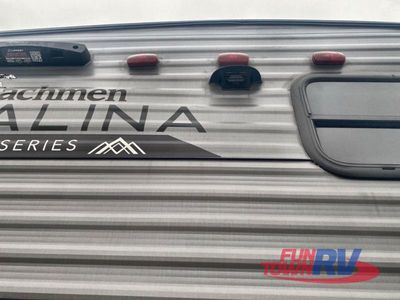 2024 Coachmen RV Catalina Summit Series 8 - Photo 14