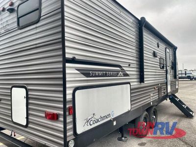 2024 Coachmen RV Catalina Summit Series 8 - Photo 4