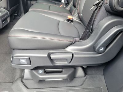 2026 Honda Odyssey Sport-L Auto — photo 32 view
