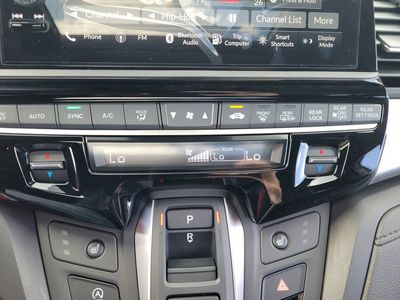 2026 Honda Odyssey Sport-L Auto — photo 25 view