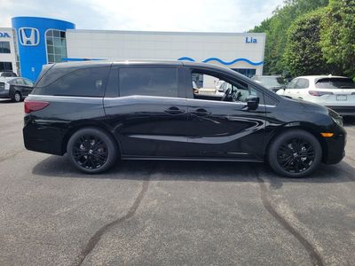 2026 Honda Odyssey Sport-L Auto — rear three-quarter view