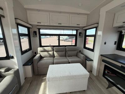 2026 Jayco Pinnacle - Photo 10