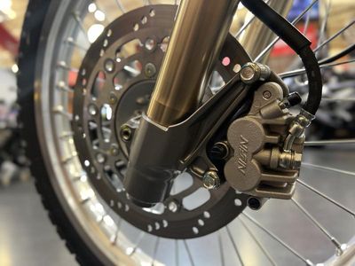 2026 Suzuki DR650S - Photo 15