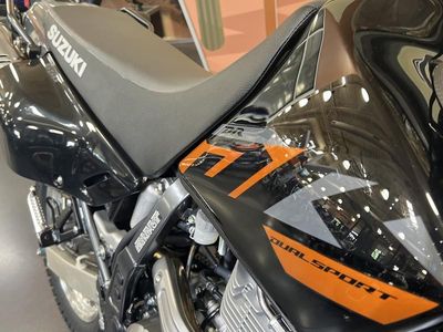 2026 Suzuki DR650S - Photo 17