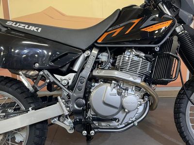 2026 Suzuki DR650S - Photo 11