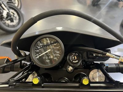 2026 Suzuki DR650S - Photo 8