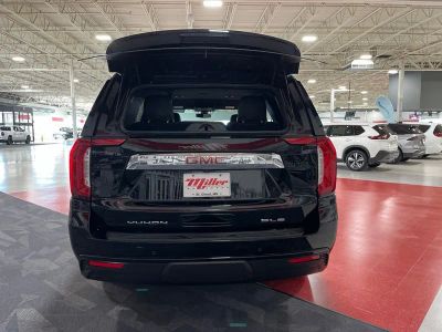 2022 GMC Yukon — detail view
