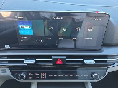 2026 Kia Sportage Hybrid — photo 12 view