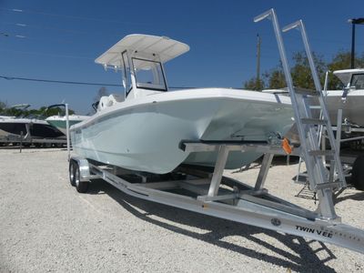 2026 Twin Vee 220 BayCat - Photo 1