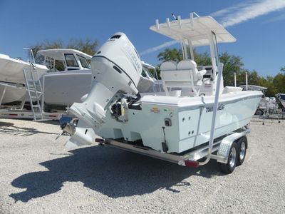 2026 Twin Vee 220 BayCat - Photo 5