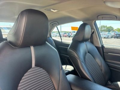 2021 Toyota Camry - Photo 17