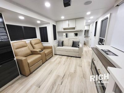 2026 Brinkley Model I - Photo 14