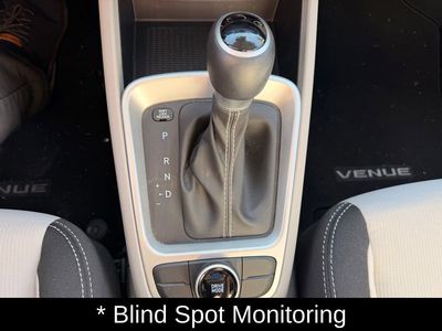 2023 Hyundai Venue SEL - Photo 18