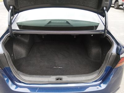 2024 Nissan Altima - Photo 11